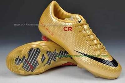 chaussure de foot prix