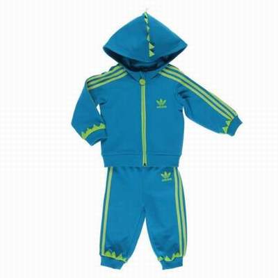 survetement nike 18 mois
